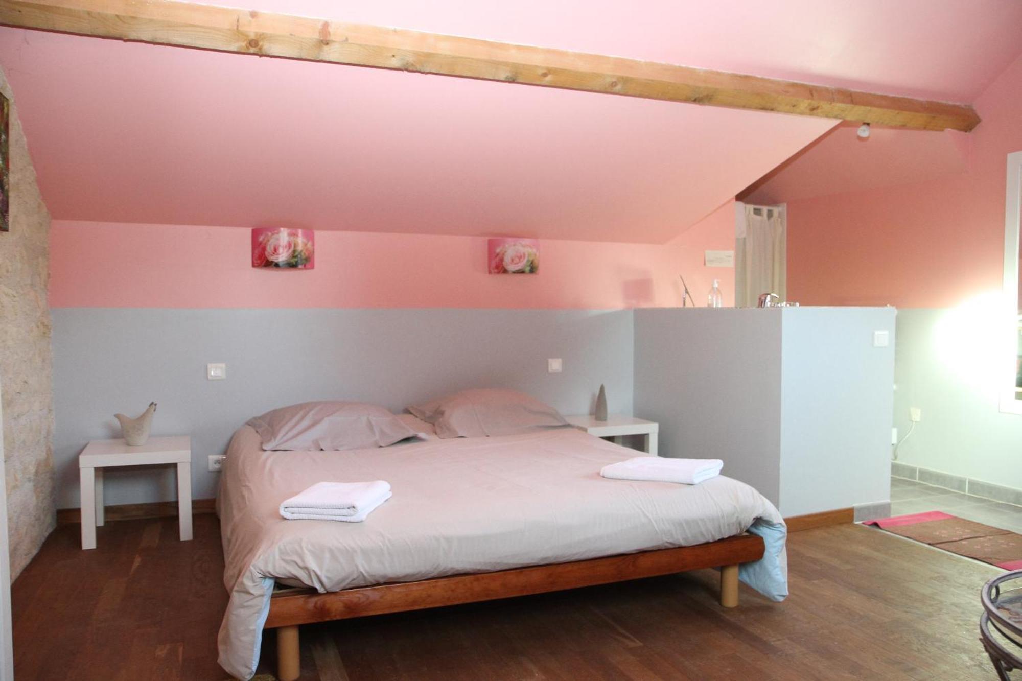 Hotel La Cuvellerie Narcy Pokoj fotografie