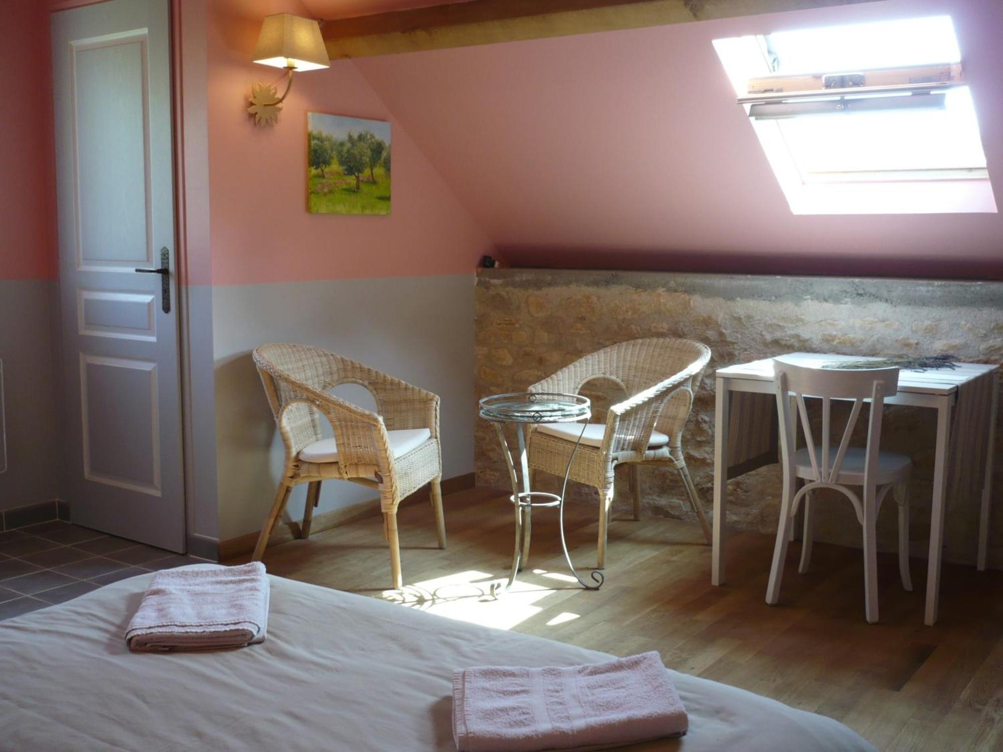 Hotel La Cuvellerie Narcy Pokoj fotografie
